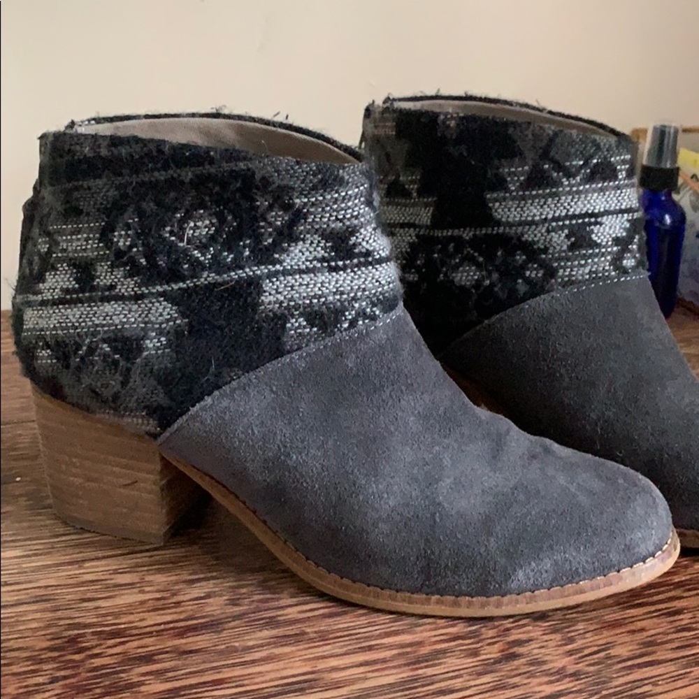 TOMS Aztec gray booties